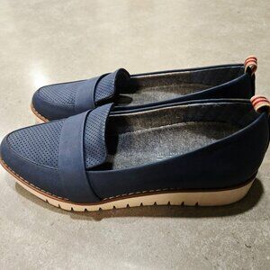 DR. SCHOLL's - Be FREE Imagine Women's  Navy/Brown/White Slip-On Loafers - Sz 7M